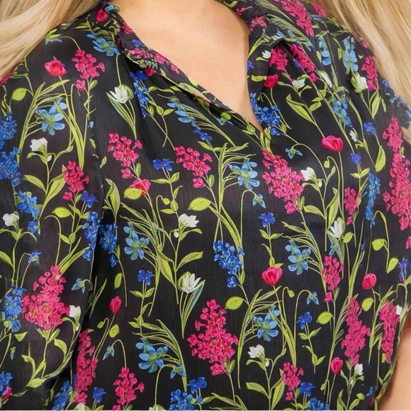 Plus Size, Sugarlips Pink and Green Ruffled Puff Sleeve Blouse, Size 2X - Picture 4 of 9